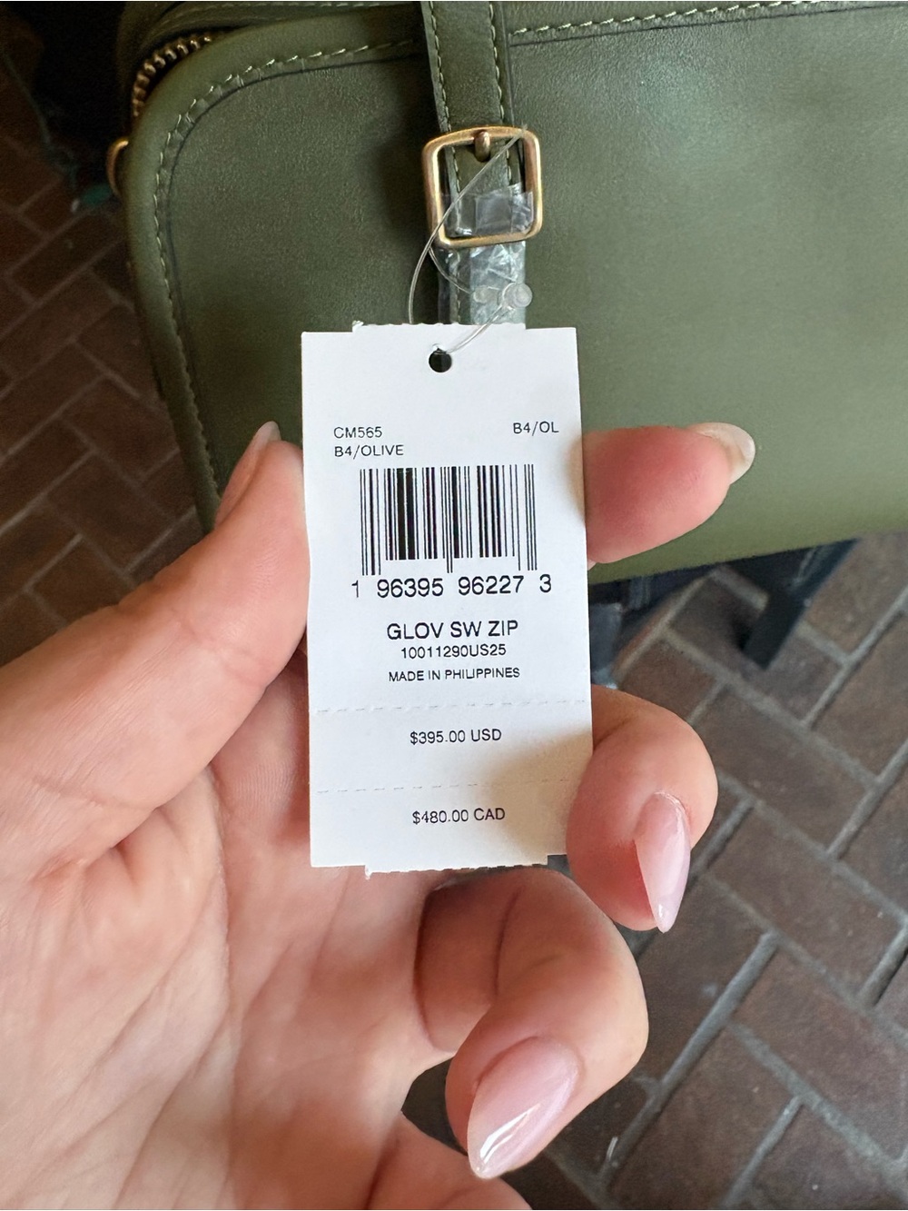 ๐ซ NWT Coach Olive Green Swing Zip - Picture 3 of 11